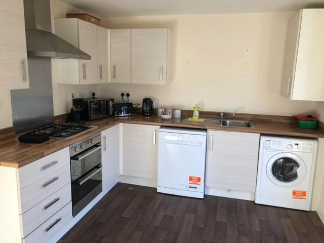 הוילה וולברהאמפטון Bray House - Perfect For Large Groups מראה חיצוני תמונה
